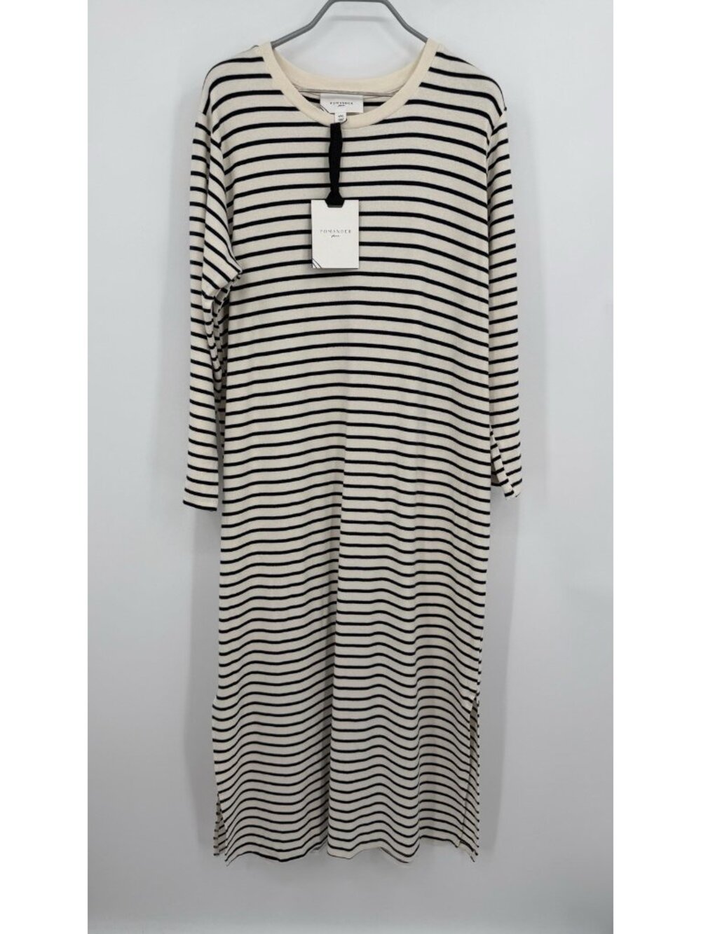 Pomander Place by Tuckernuck Cream & Navy Striped Gio Maxi T-Shirt Dress XXL 2XL